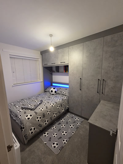 customer review of wardrobes fitted by Rightstyle in Bolton